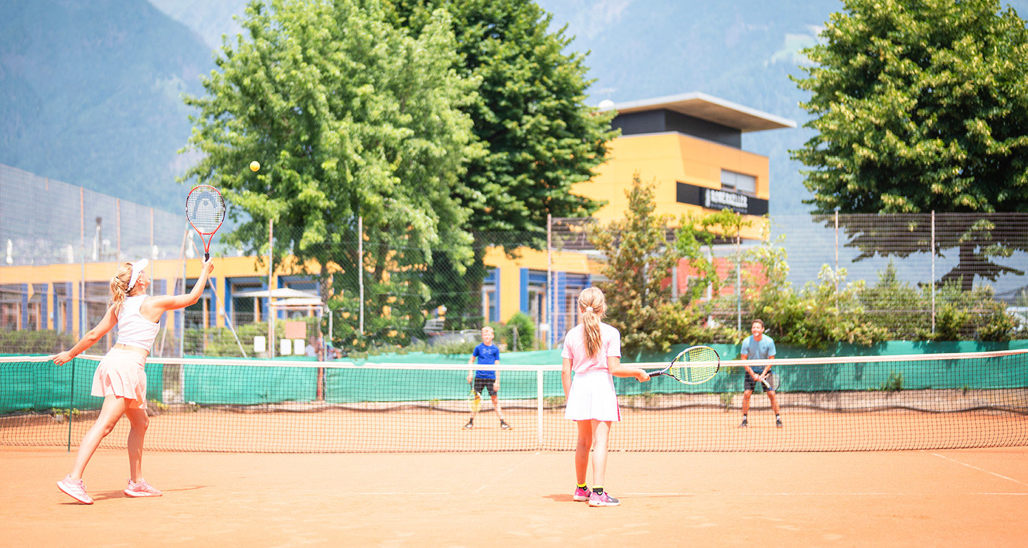 Tennisplätze Schenna